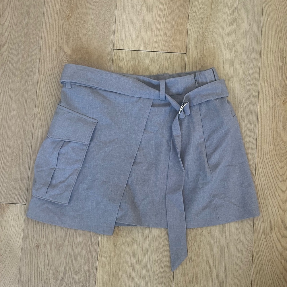 Abercrombie & Fitch Small Mini Skirt, belted cargo pocket skort grey